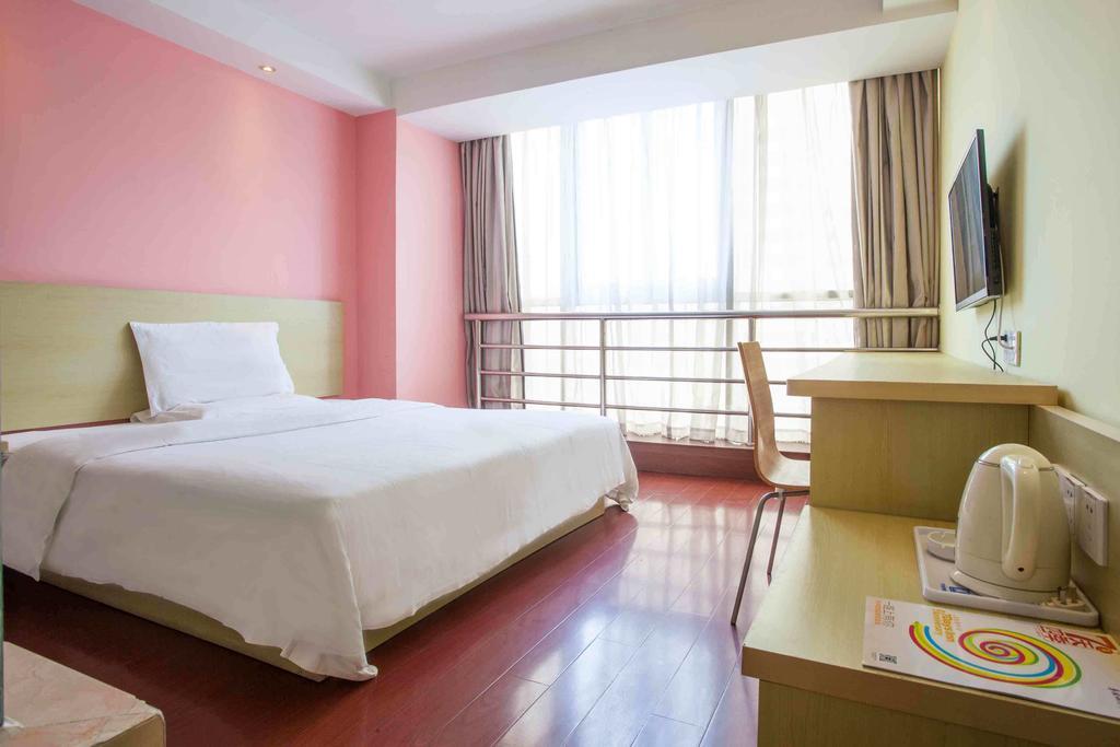 7Days Inn Huaihua Train Station Square Chambre photo